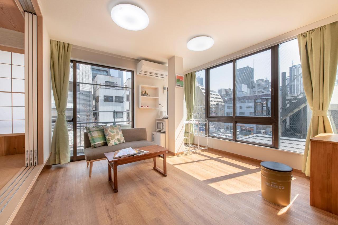 Uhome Suite Kizuna Ikebukuro Токіо Екстер'єр фото