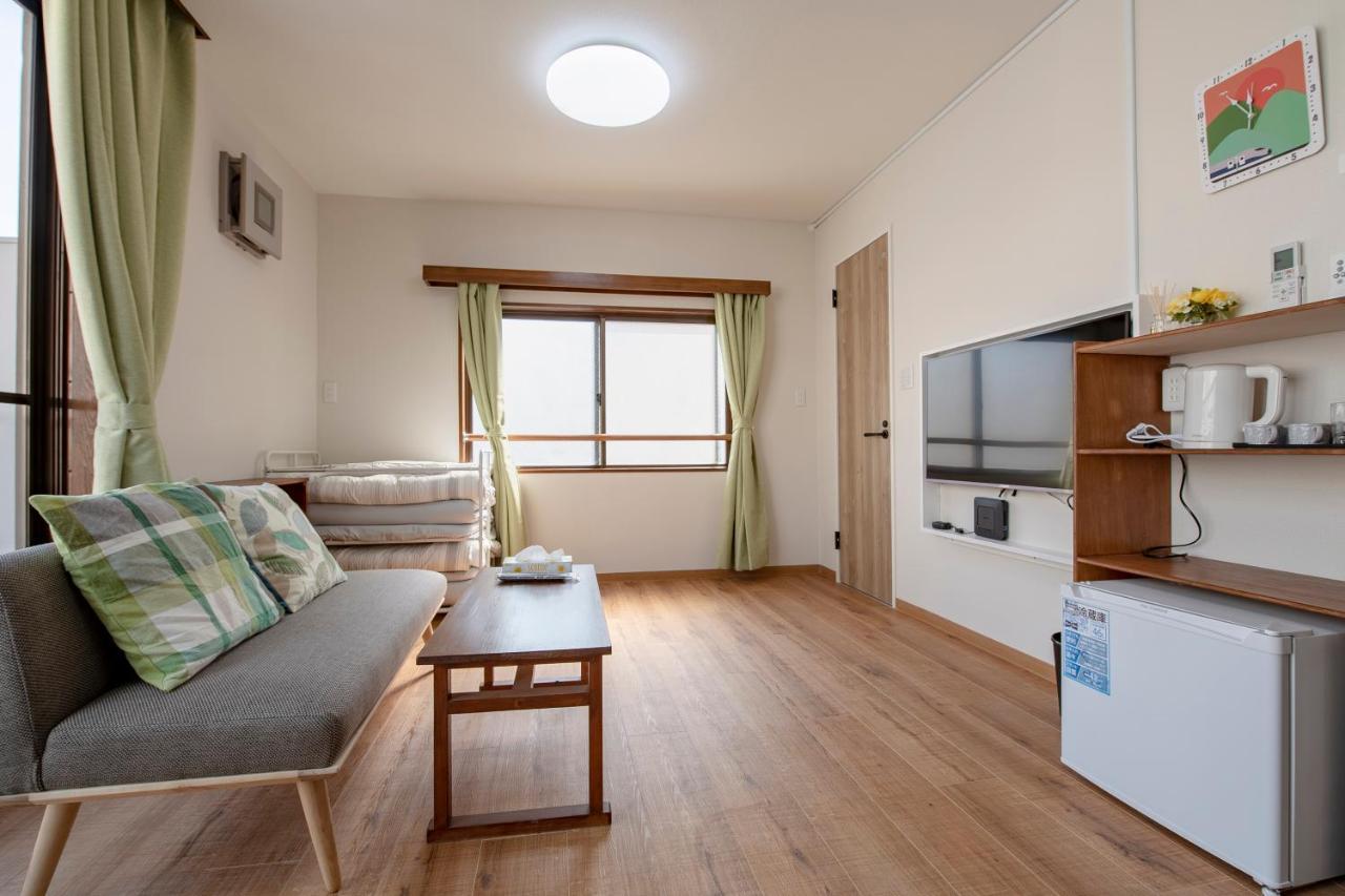 Uhome Suite Kizuna Ikebukuro Токіо Екстер'єр фото
